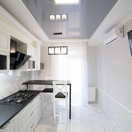 Leogrand Apartments On Kulisha 36 إلفيف المظهر الخارجي الصورة