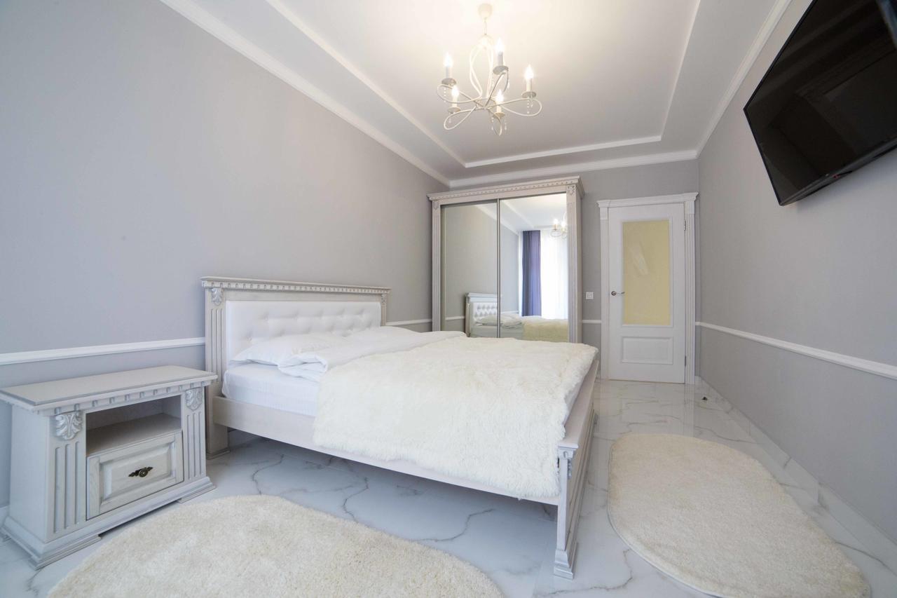 Leogrand Apartments On Kulisha 36 إلفيف المظهر الخارجي الصورة